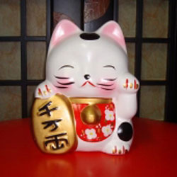 Maneki-Neko de Cer�mica