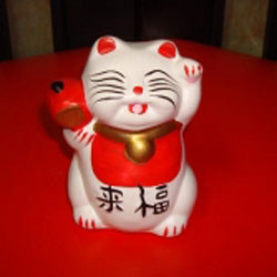 Maneki-Neko de Cer�mica